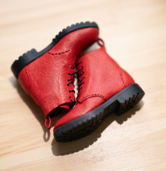 Кожаные ботинки